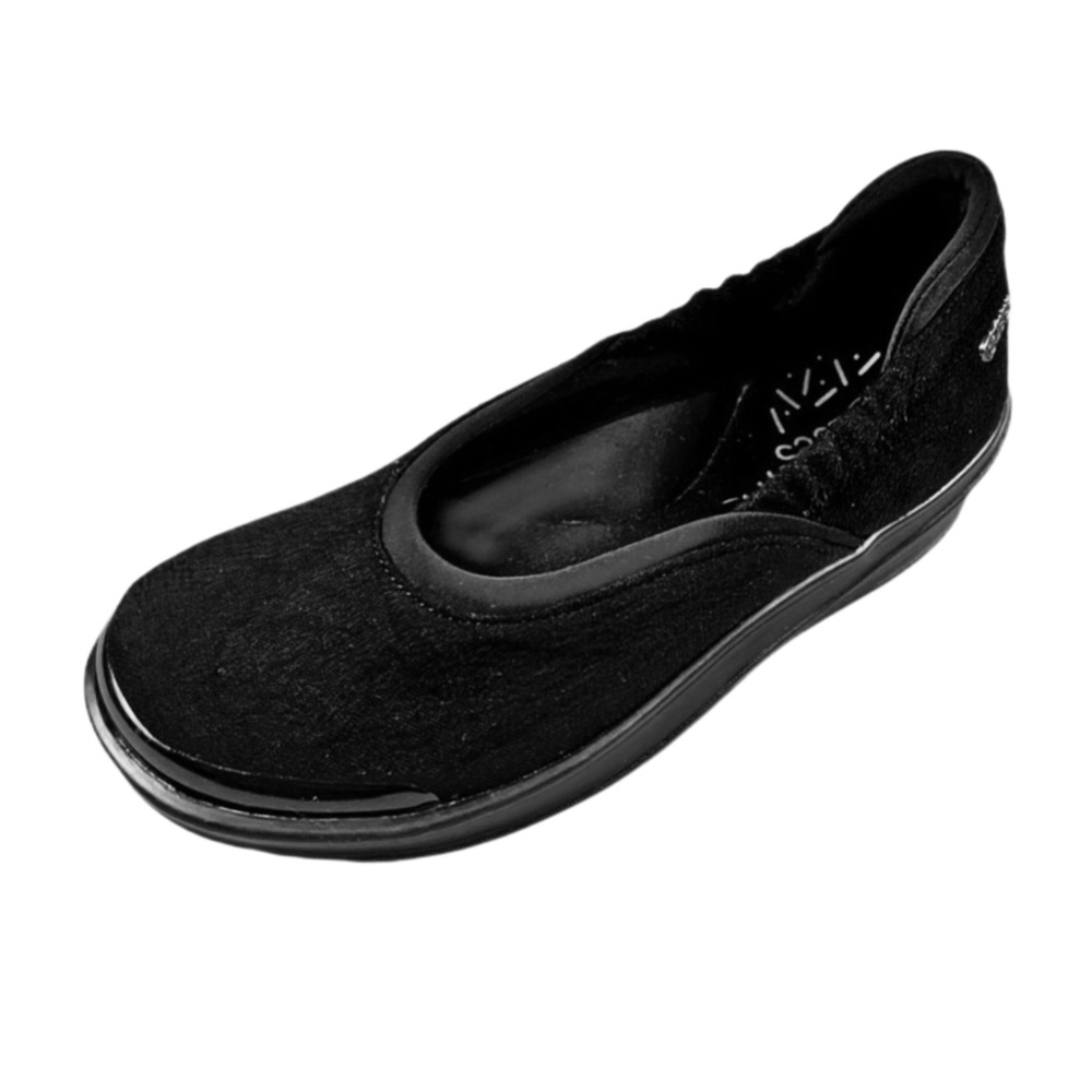 BZees Womens Malibu Black Slip On Size 7